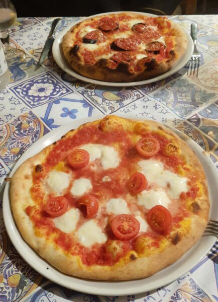 Jedzenie: pizza w Diverso, Palermo - Sycylia